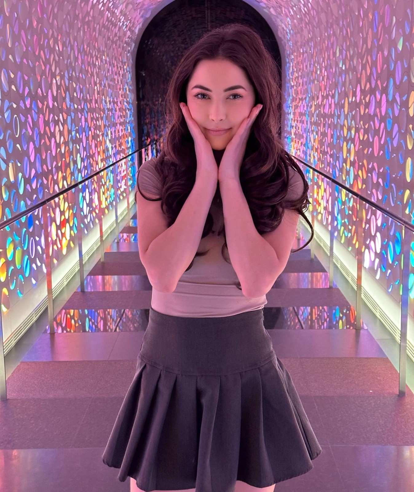 MODEL (X0-UU) - Image 2