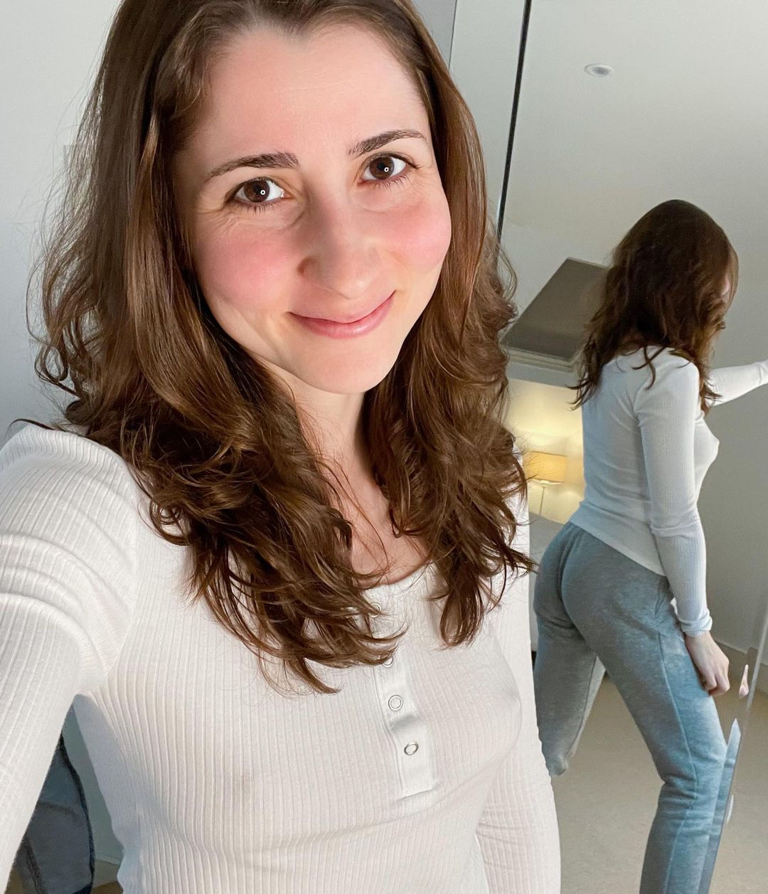 MODEL (A-M21) - Image 4