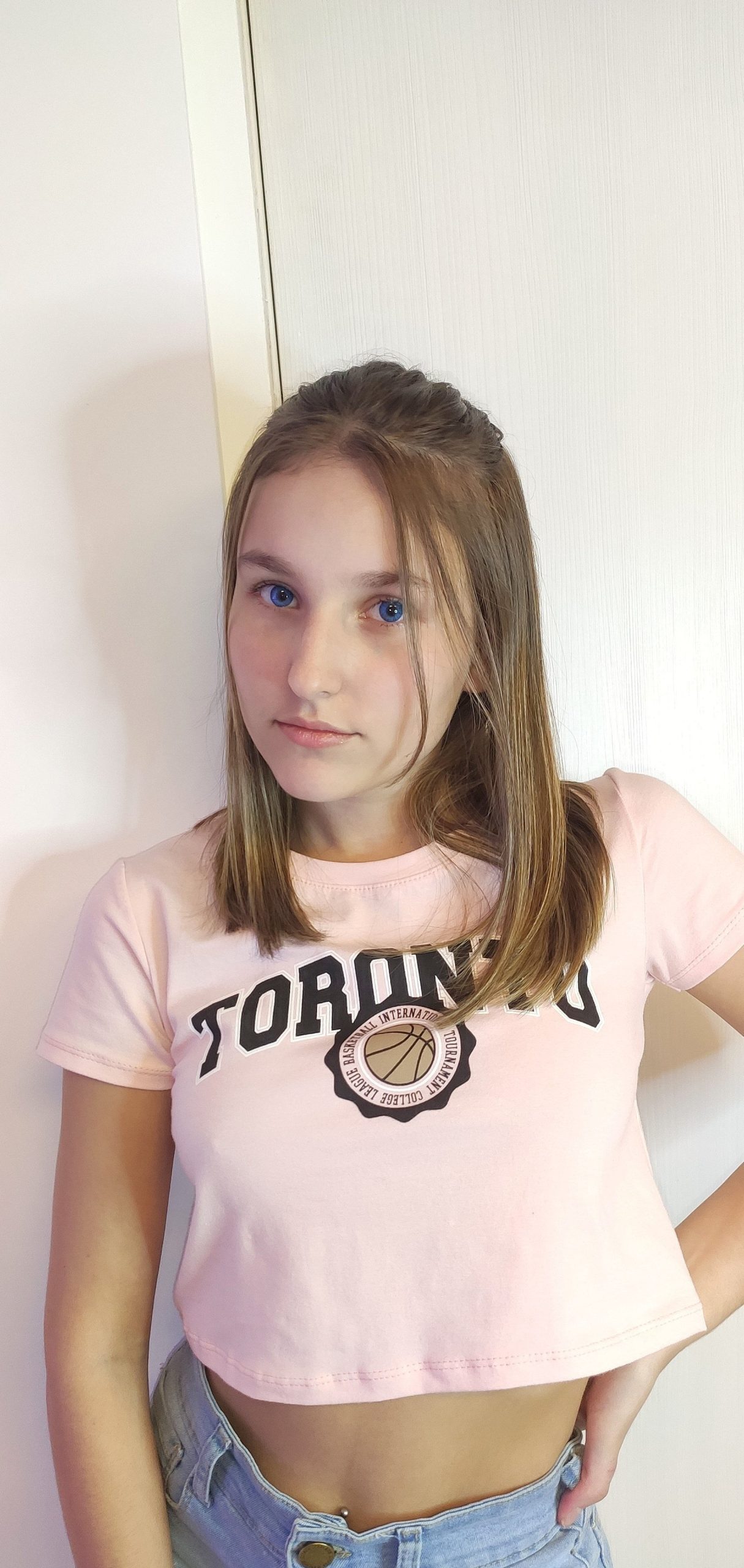 MODEL (4D-Q5) - Image 4