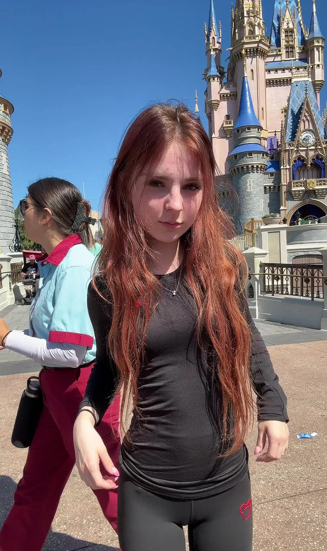 MODEL (TEEN-6) - Image 4