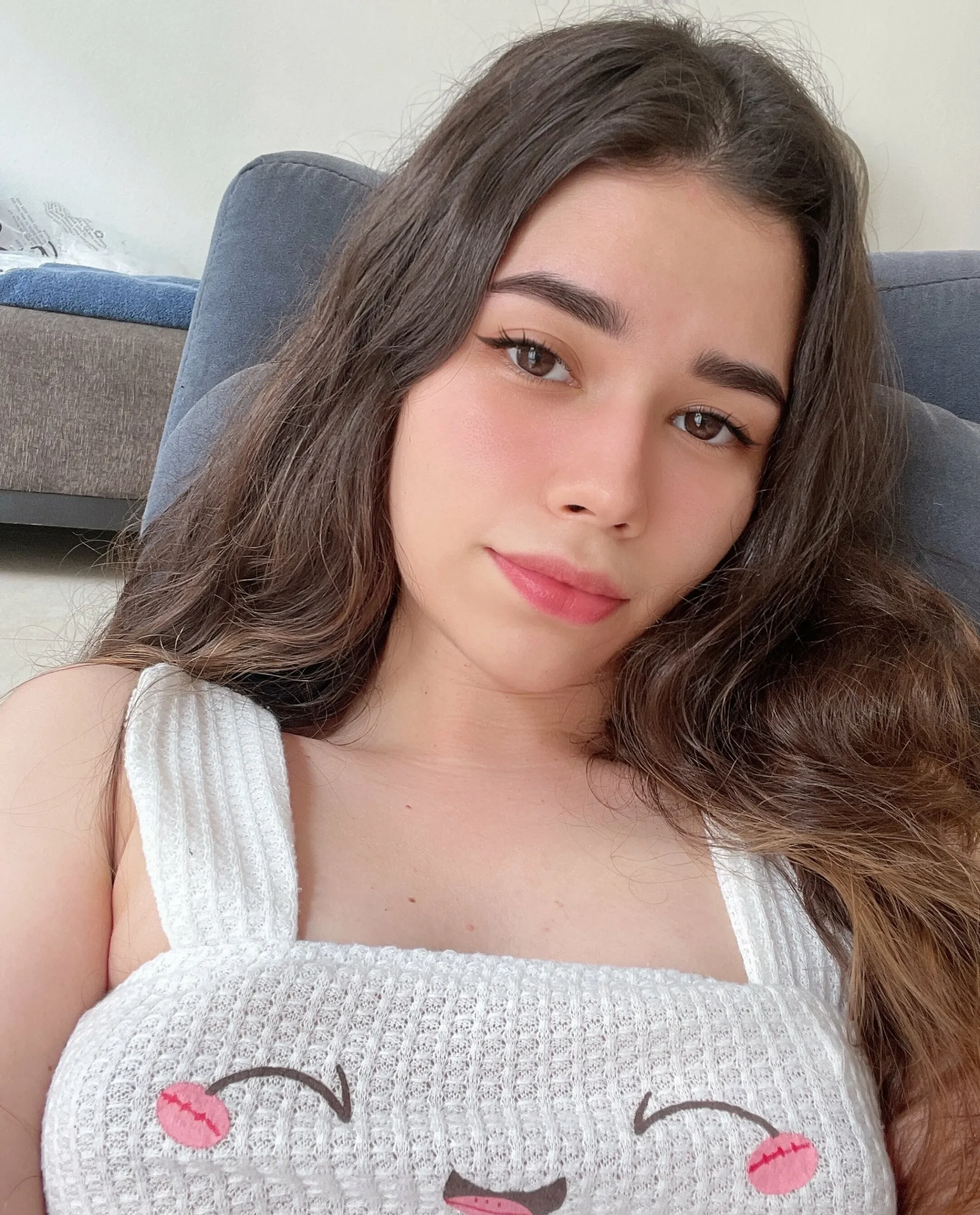 MODEL (GOT-YI) - Image 3