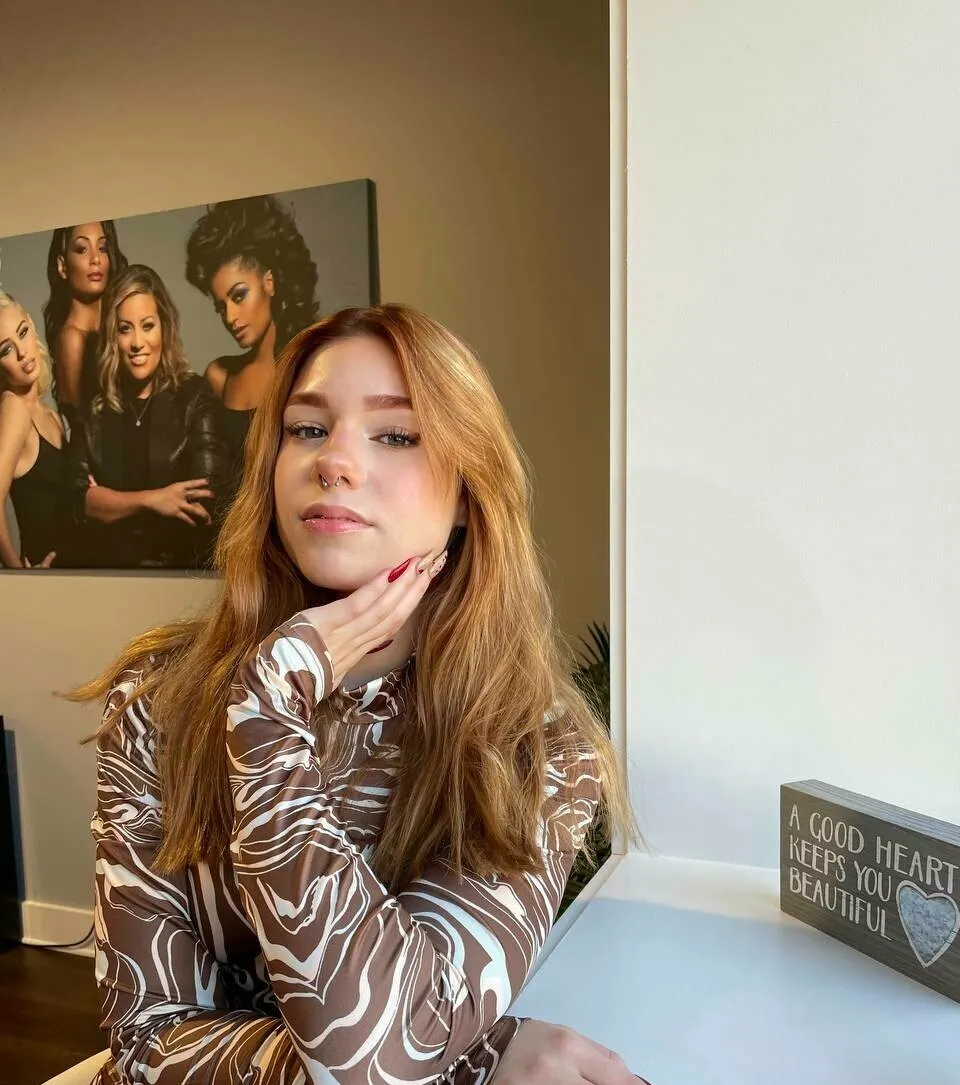 MODEL (BKKK-7) - Image 2