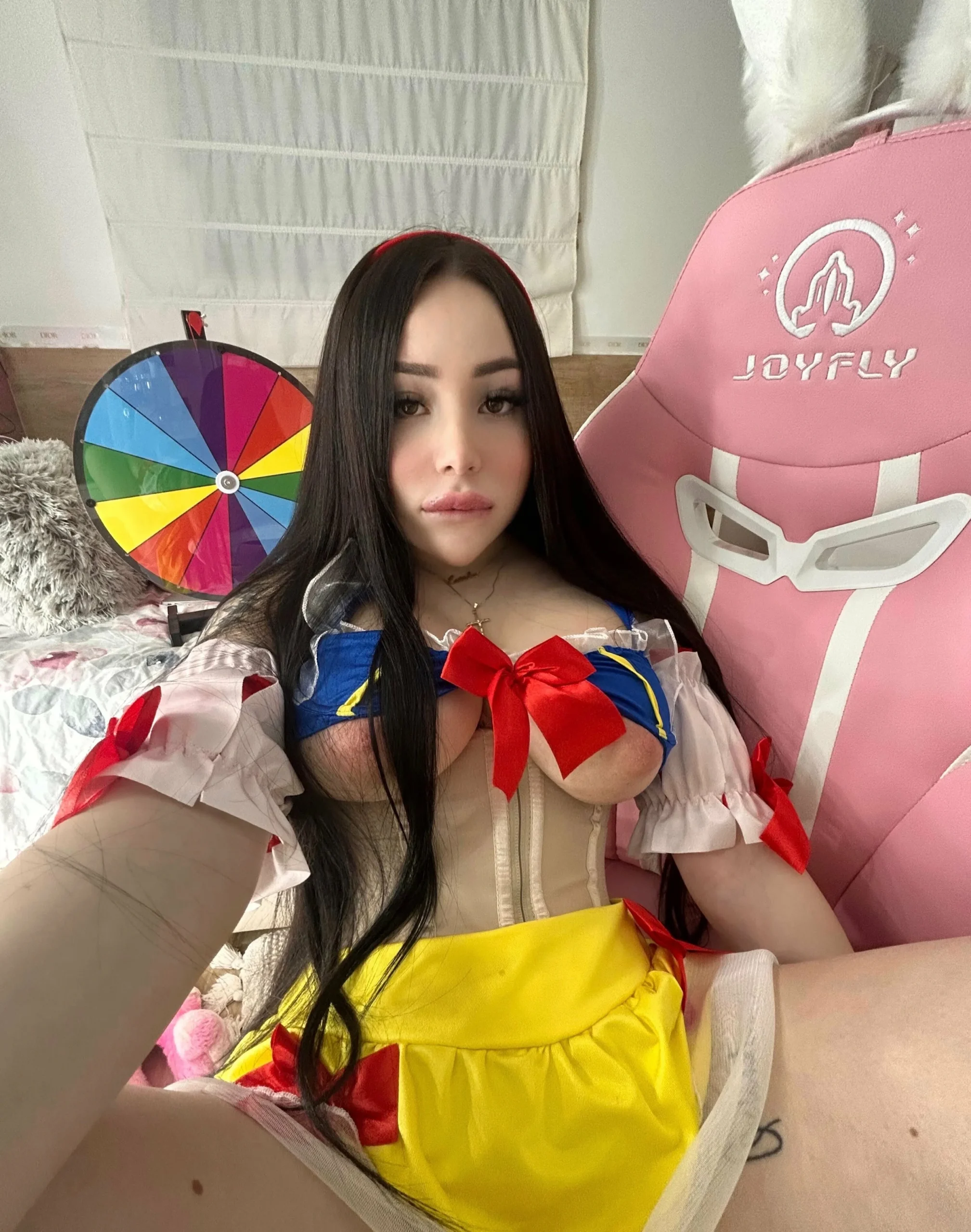 MODEL (E-UBI) - Image 4